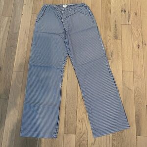 DONNI. Navy & White Simple Poplin Pant